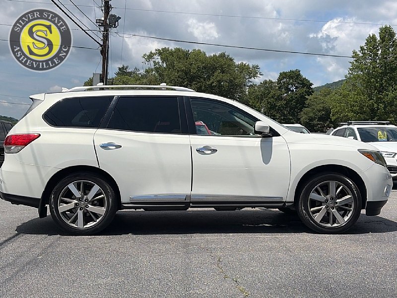 Used 2014 Nissan Pathfinder Platinum w/ Platinum Premium Package FWD image 7