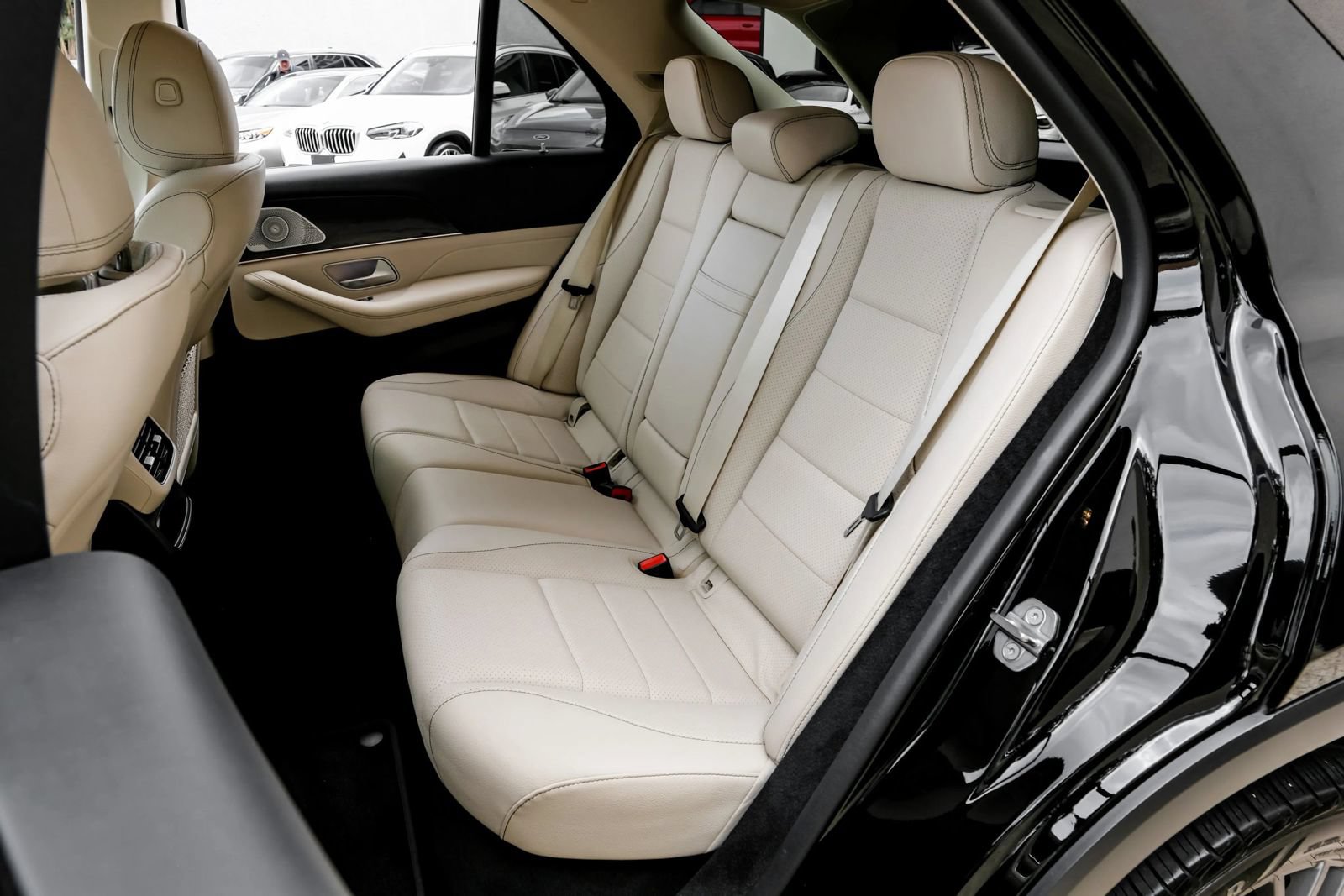 Used 2021 Mercedes-Benz GLE 350 w/ Premium Package image 48