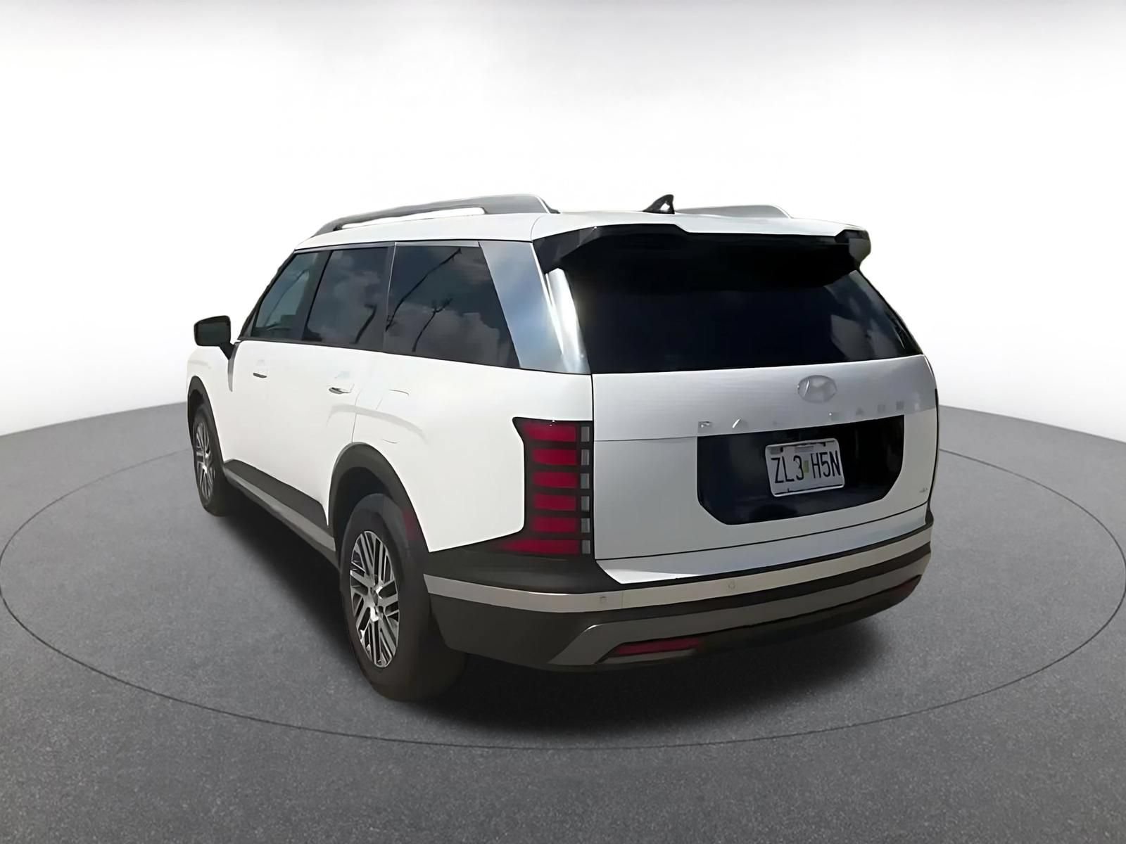 Used 2026 Hyundai Palisade SEL AWD/4WD image 10