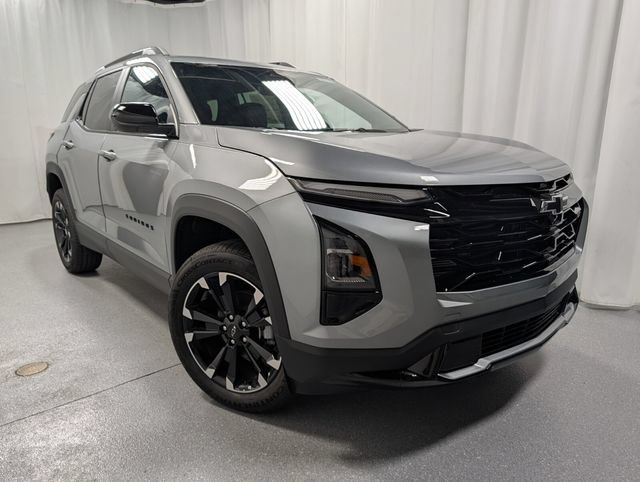 New 2027 Chevrolet Equinox RS AWD/4WD image 2