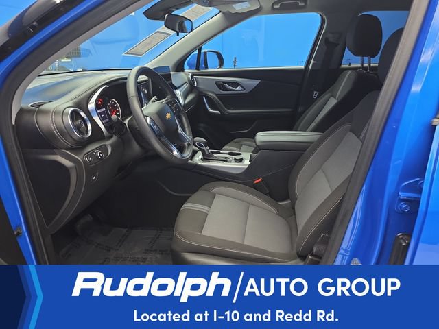 Used 2025 Chevrolet Blazer LT FWD image 9