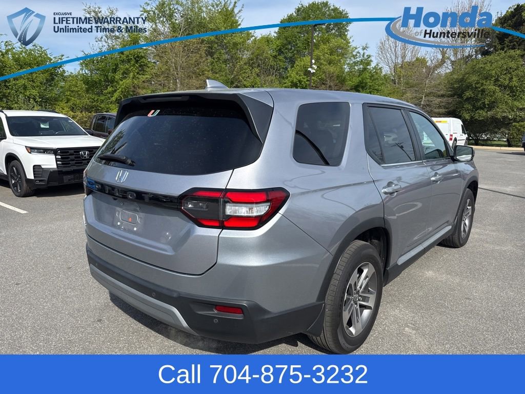 Used 2025 Honda Pilot EX-L image 8