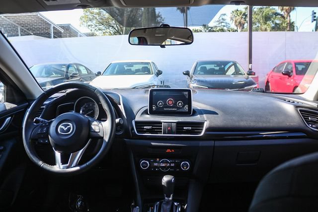 Used 2014 MAZDA MAZDA3 i Touring w/ Technology Package FWD image 16