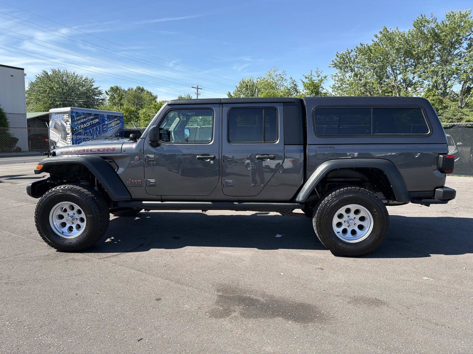 Used 2022 Jeep Gladiator Rubicon w/ LED Lighting Group AWD/4WD image 11