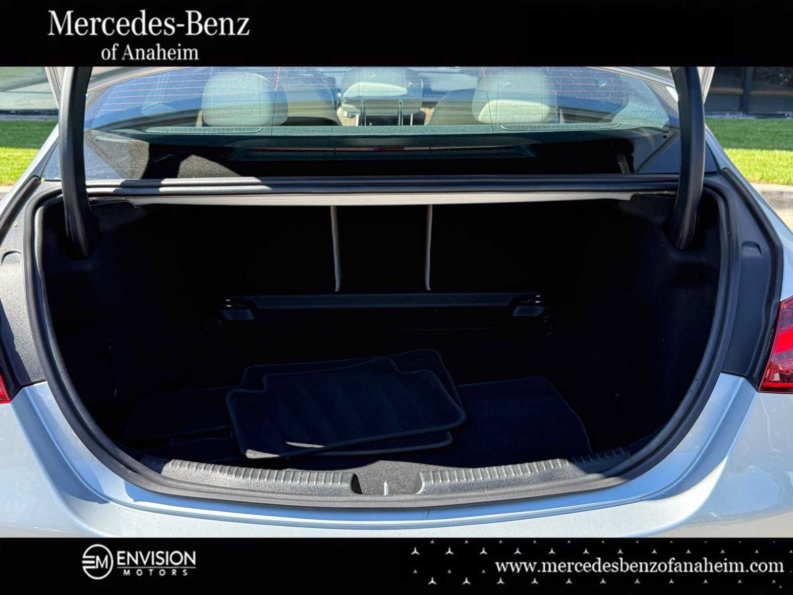 Used 2024 Mercedes-Benz C 300 Sedan image 16