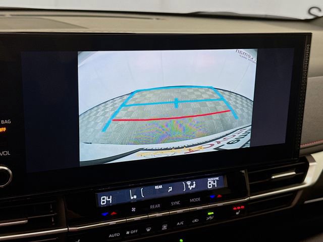 Used 2025 Toyota Sienna XSE w/ XSE Plus Package image 14