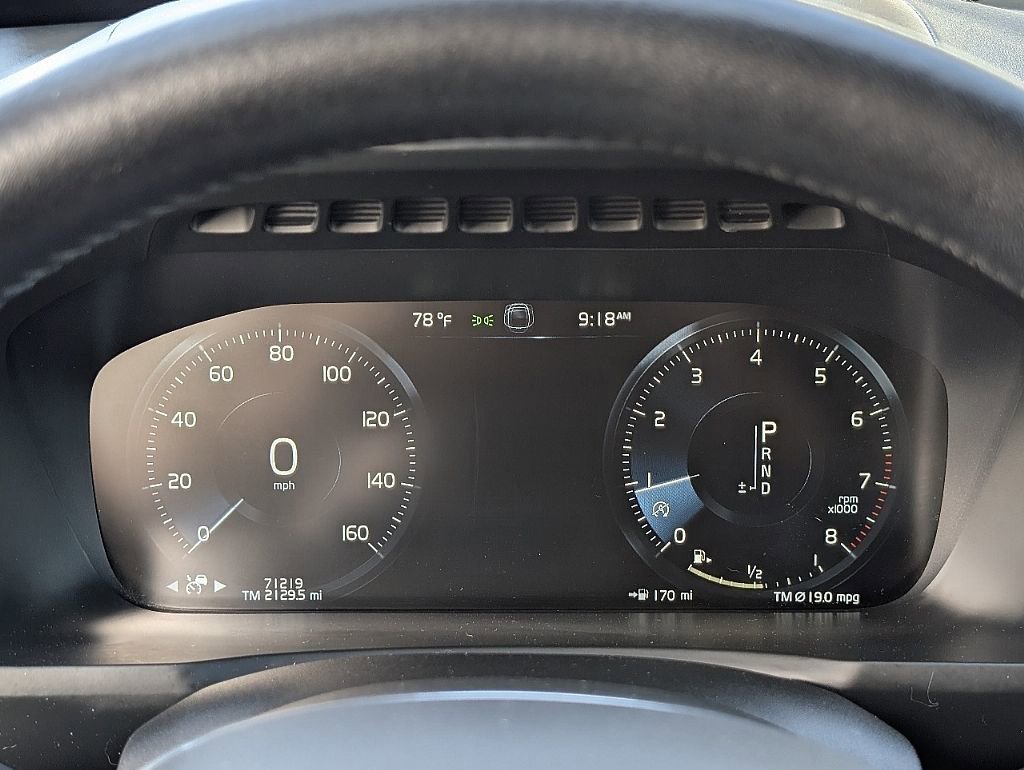 Used 2017 Volvo XC90 T6 Inscription w/ Vision Package image 34