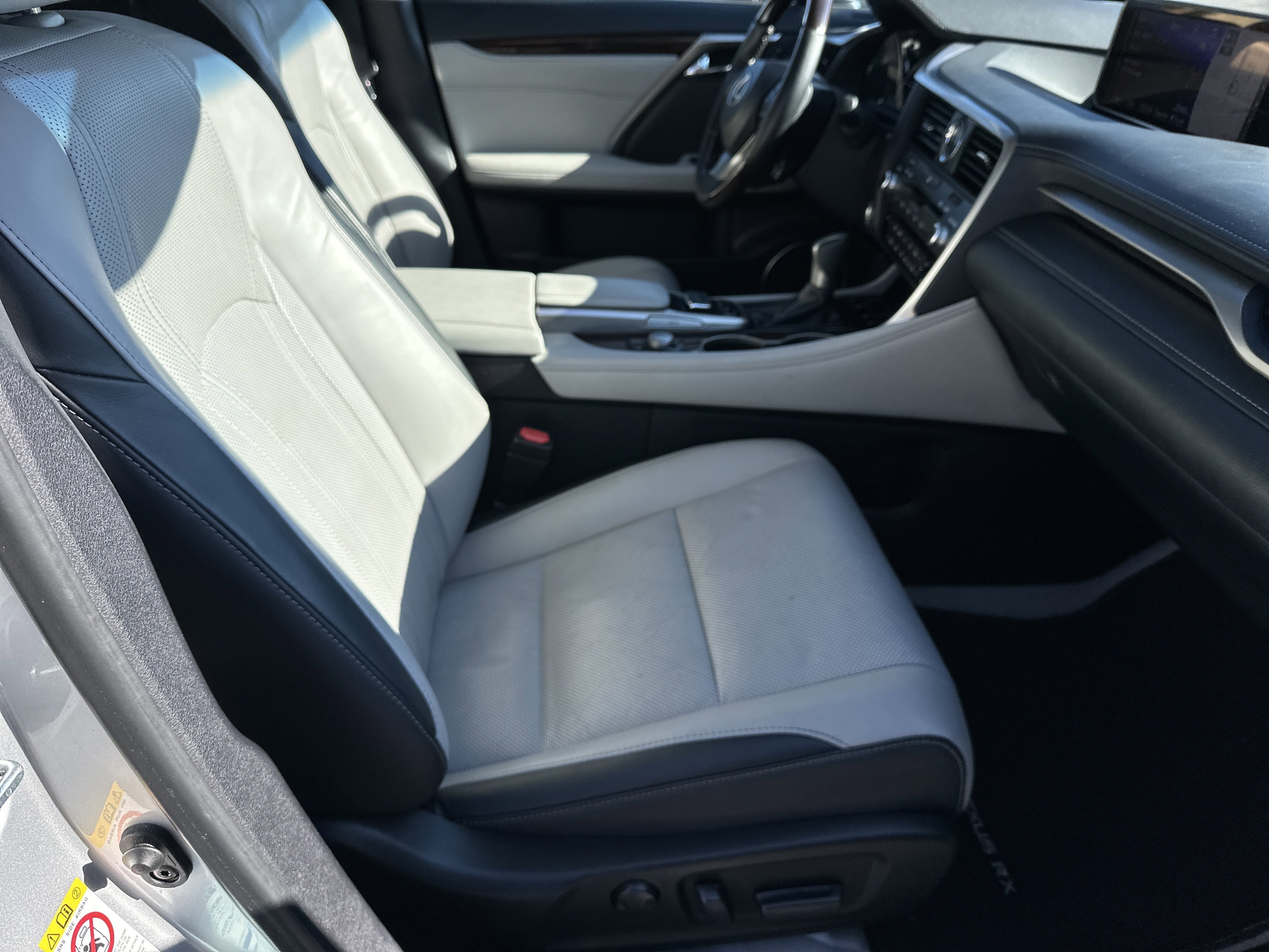 Used 2019 Lexus RX 350 AWD w/ Navigation Package image 14