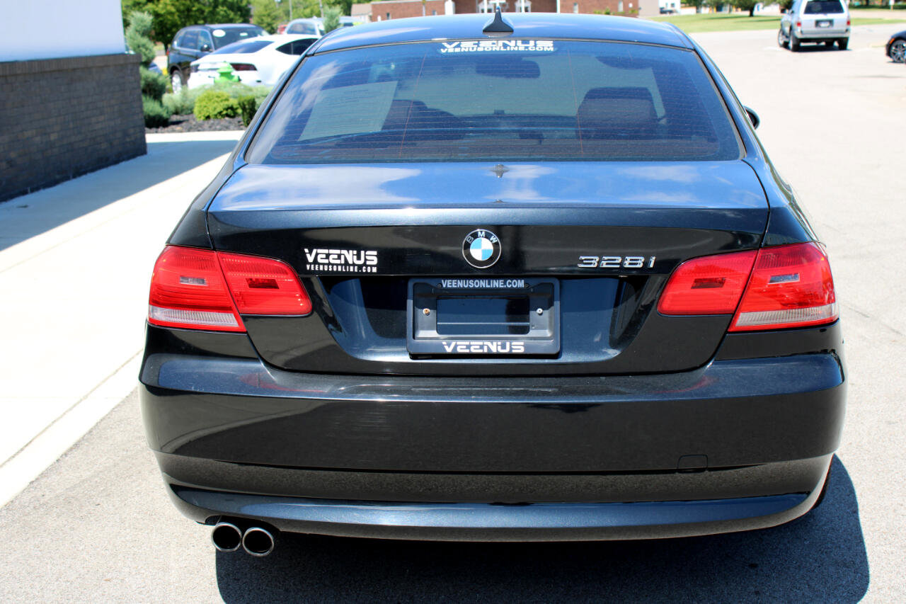 Used 2007 BMW 328i Coupe image 5