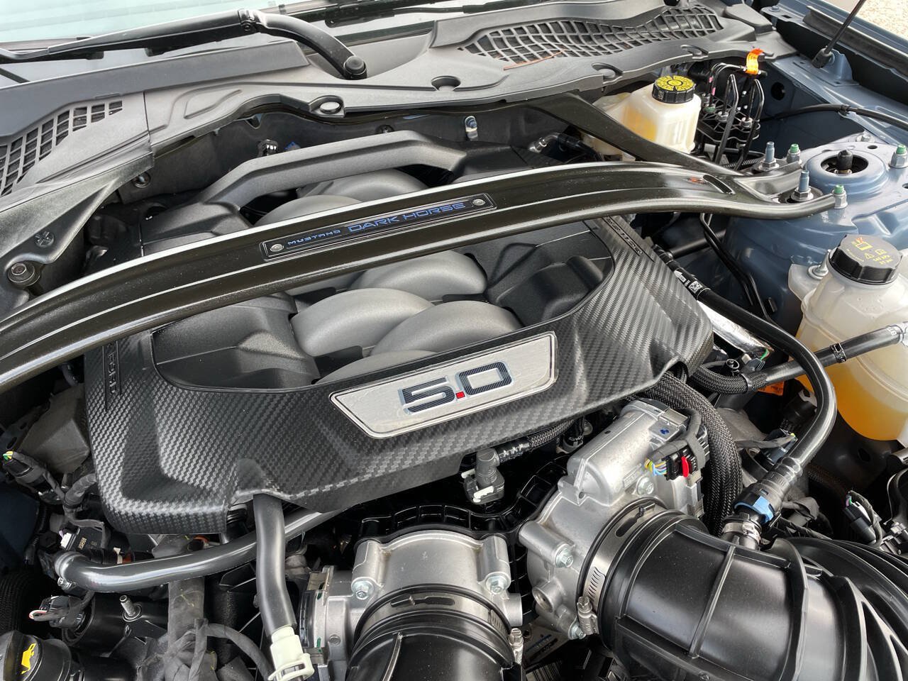 Used 2025 Ford Mustang Dark Horse RWD image 23