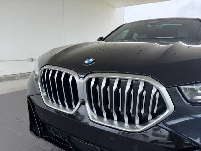 Certified 2024 BMW X6 xDrive40i w/ Executive Package AWD/4WD image 2