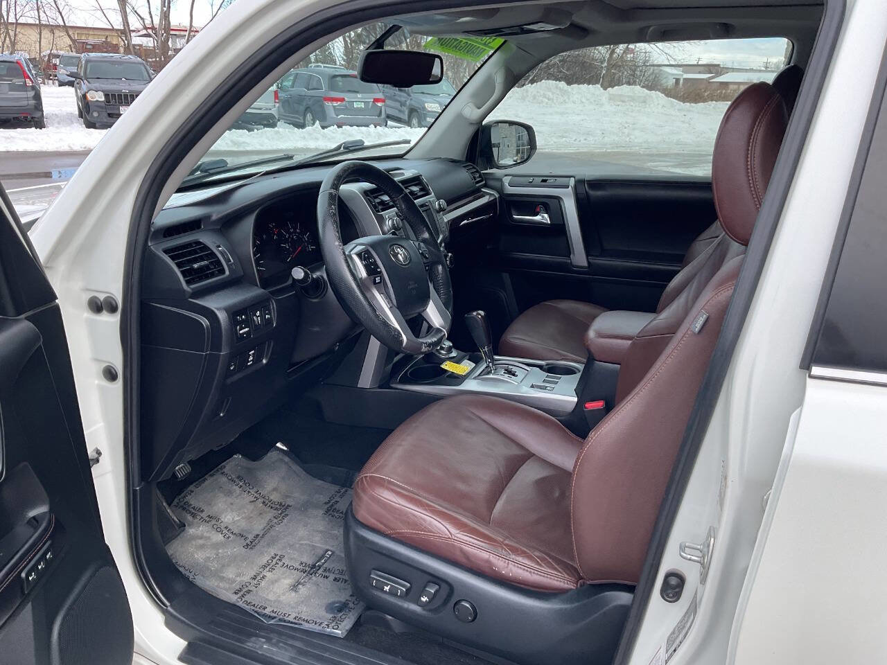 Used 2016 Toyota 4Runner Limited AWD/4WD image 14