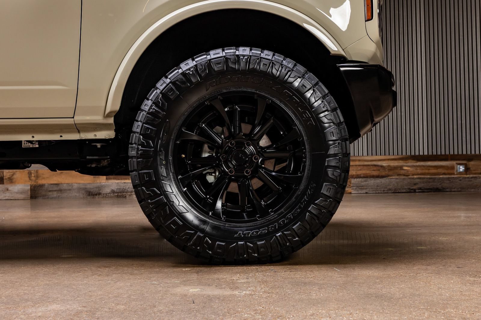 Used 2026 Ford Bronco Outer Banks AWD/4WD image 12