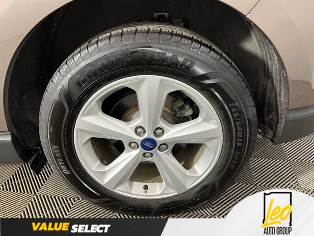 Used 2019 Ford Edge SE w/ SE Fleet Driver's Package FWD image 22