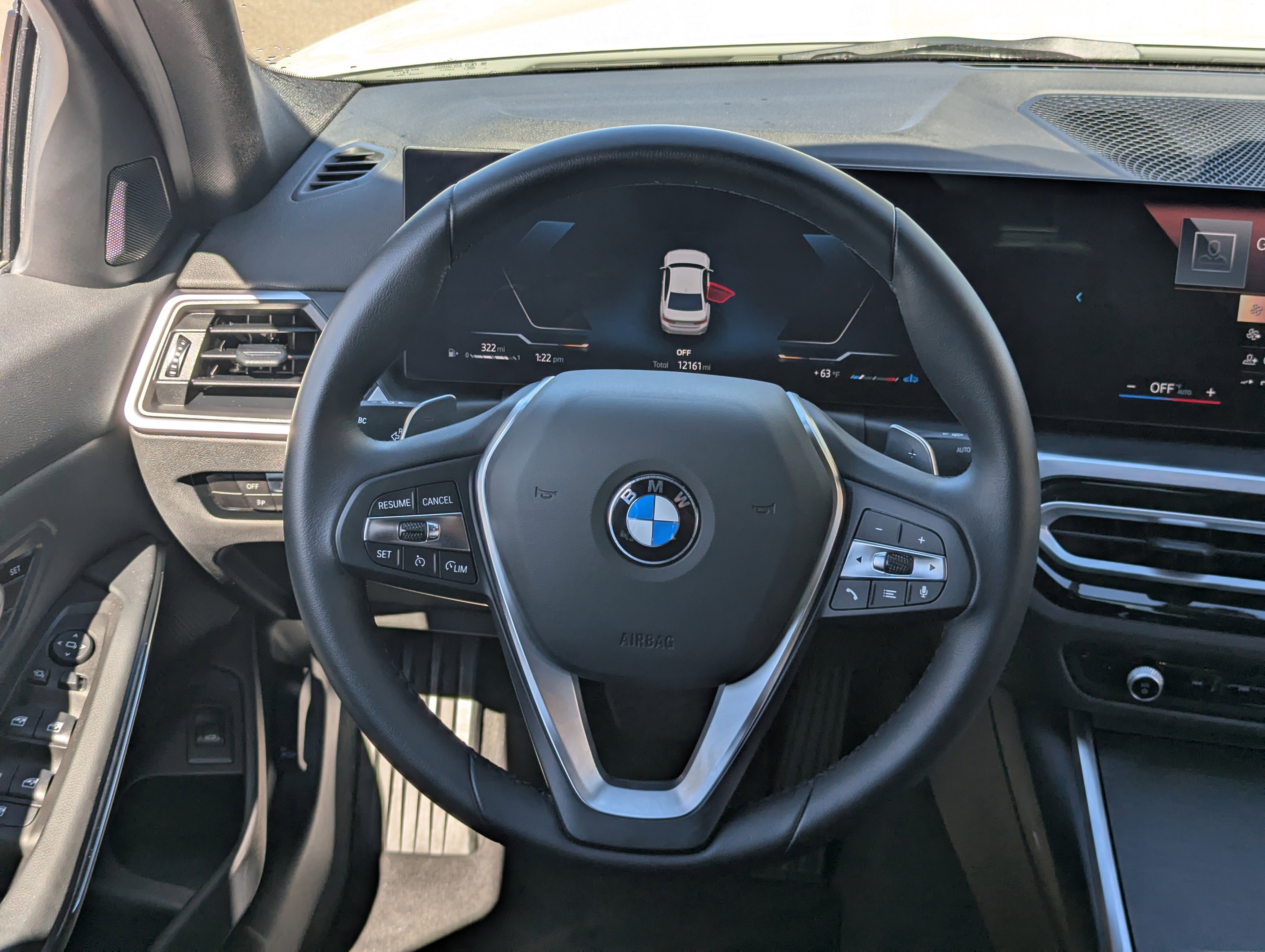 Used 2023 BMW 330i 330i w/ Driving Assistance Package image 19