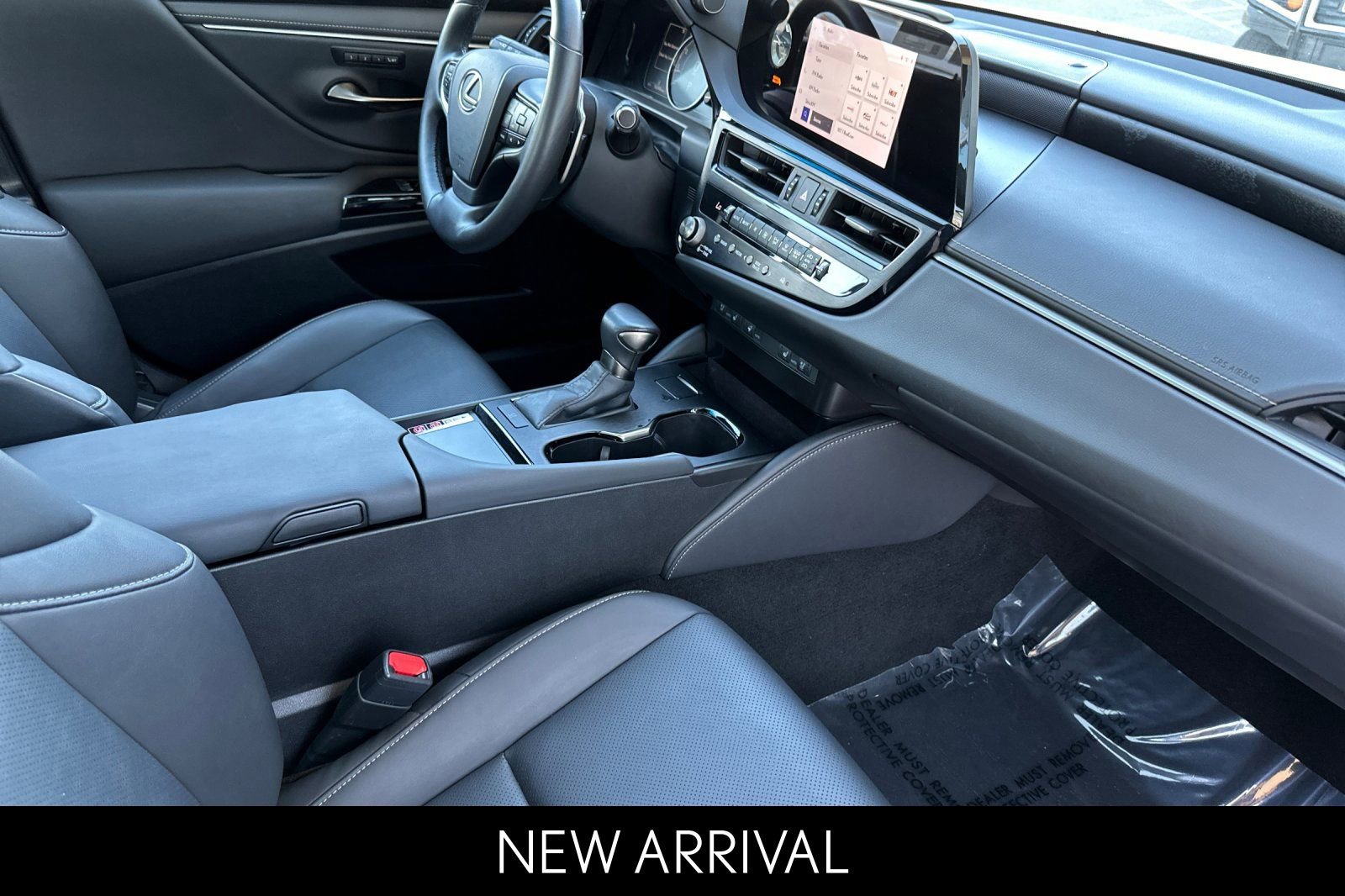 Certified 2024 Lexus ES 350 w/ Premium Package image 18