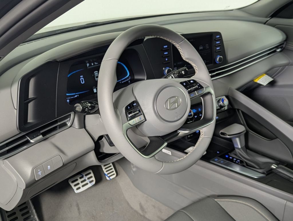 New 2026 Hyundai Elantra Sport image 11