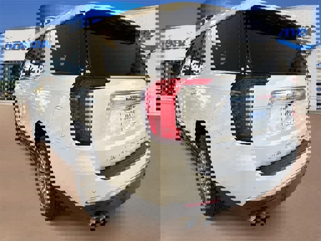 Used 2021 GMC Yukon Denali image 6