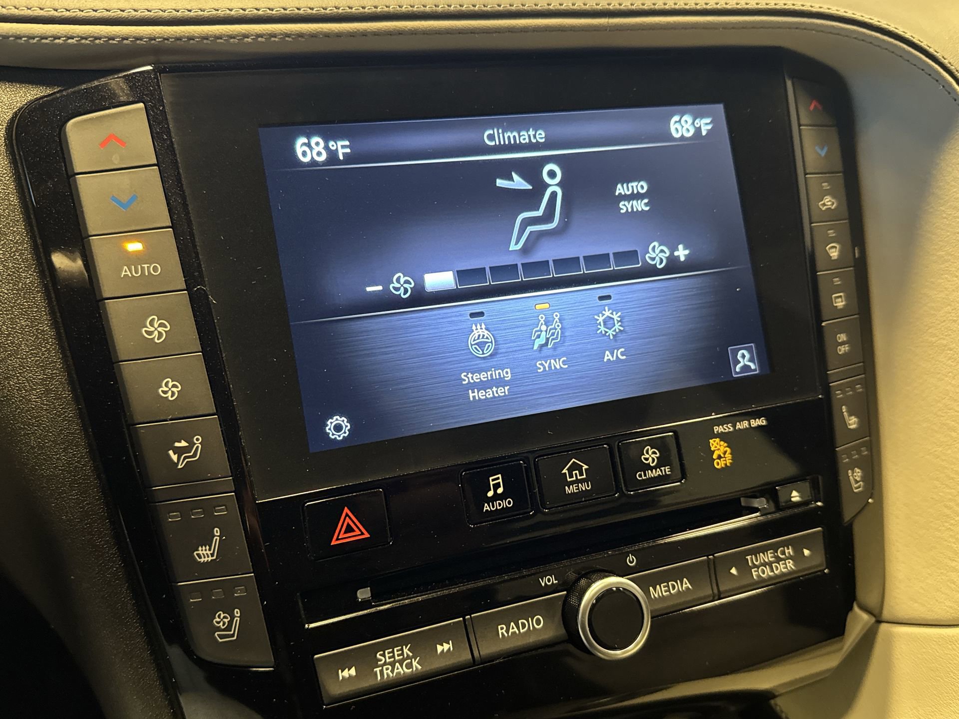 Certified 2025 INFINITI QX55 Essential AWD/4WD image 19