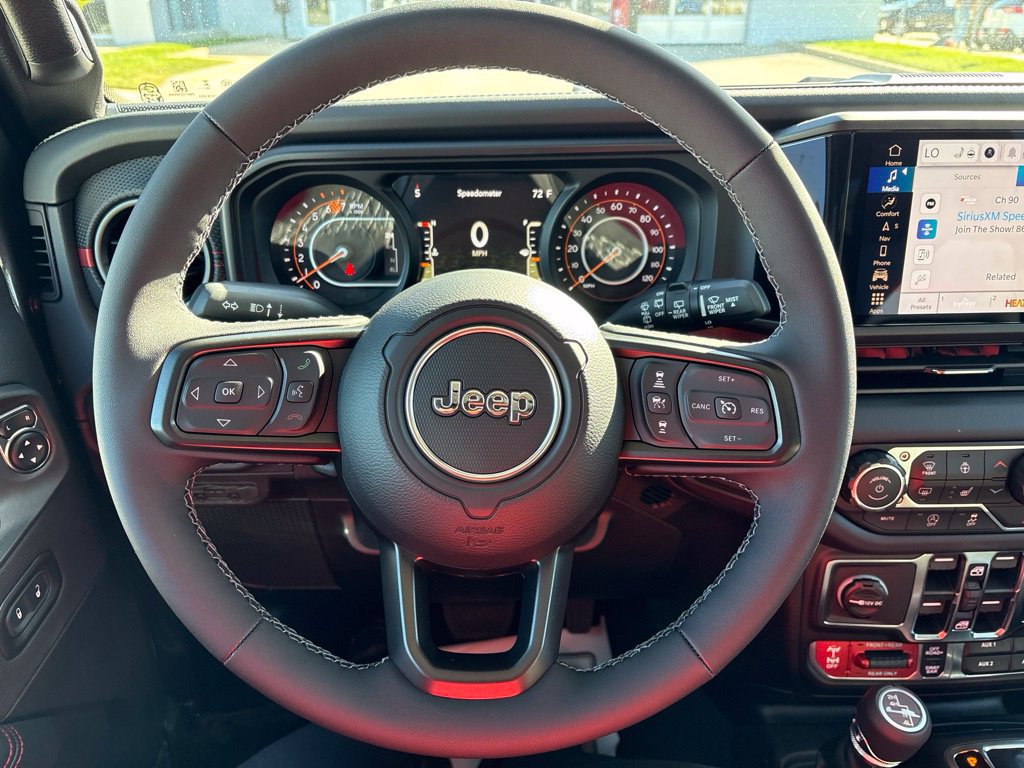New 2027 Jeep Wrangler Unlimited Rubicon AWD/4WD image 31