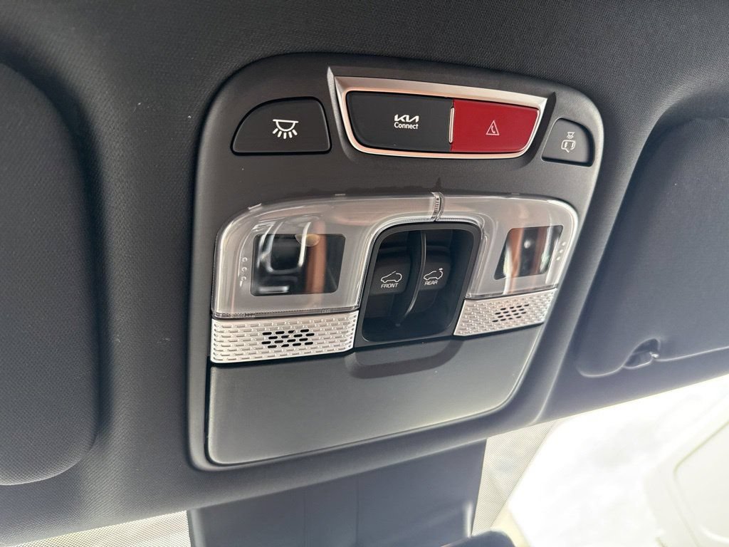 Used 2025 Kia Telluride SX X-Line AWD/4WD image 18