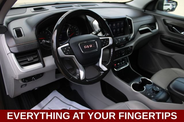 Used 2020 GMC Terrain SLT FWD image 2