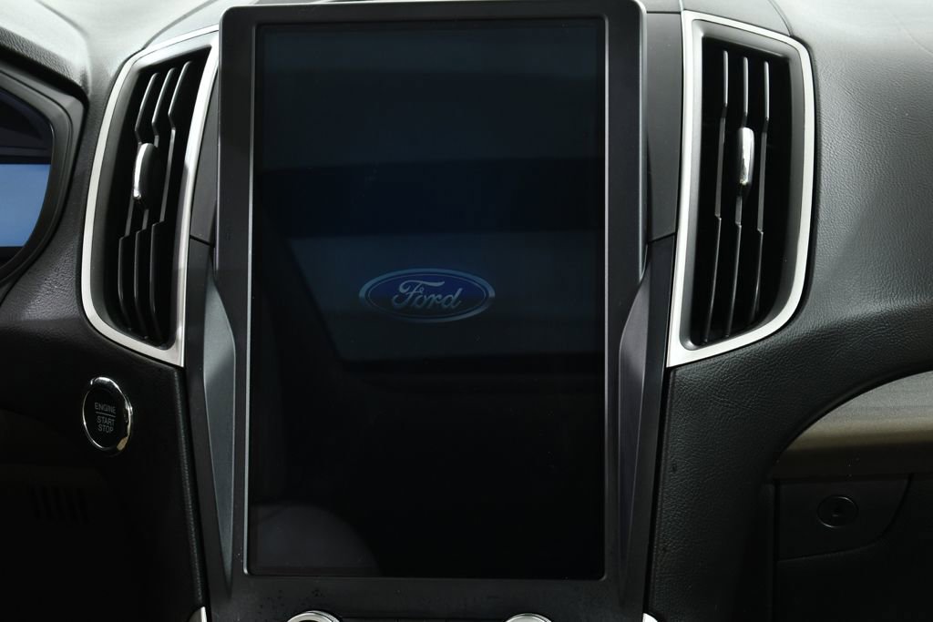 Used 2023 Ford Edge SEL w/ Convenience Package image 9