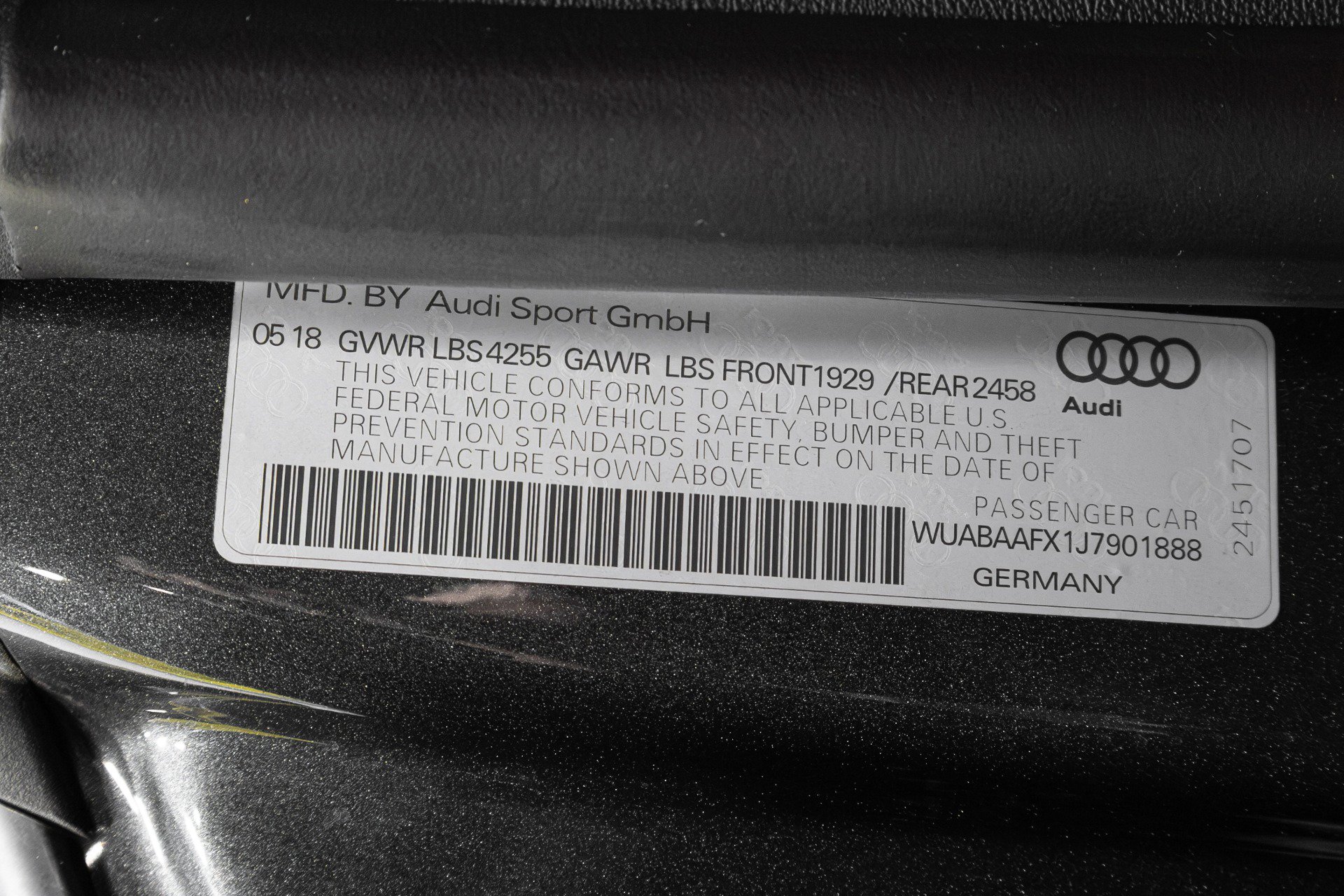 Used 2018 Audi R8 V10 w/ Premium Package image 81