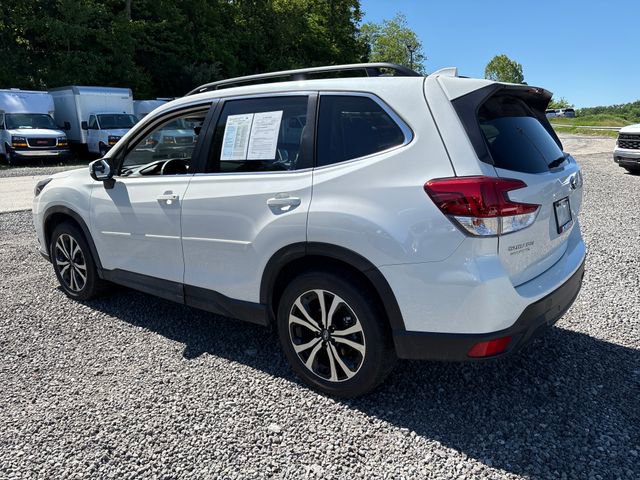 Used 2023 Subaru Forester Limited AWD/4WD image 3