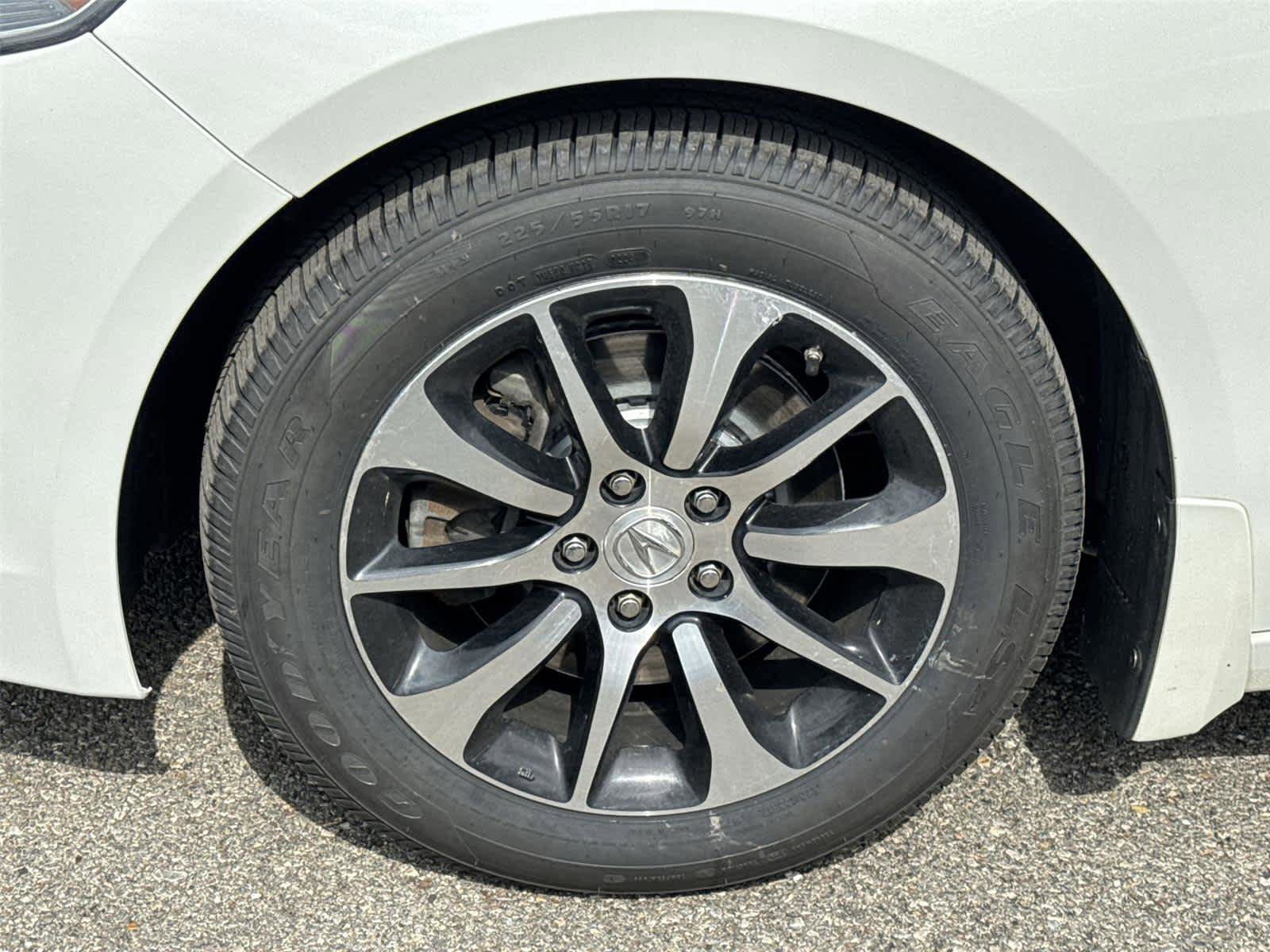 Used 2015 Acura TLX w/ Technology Package image 12