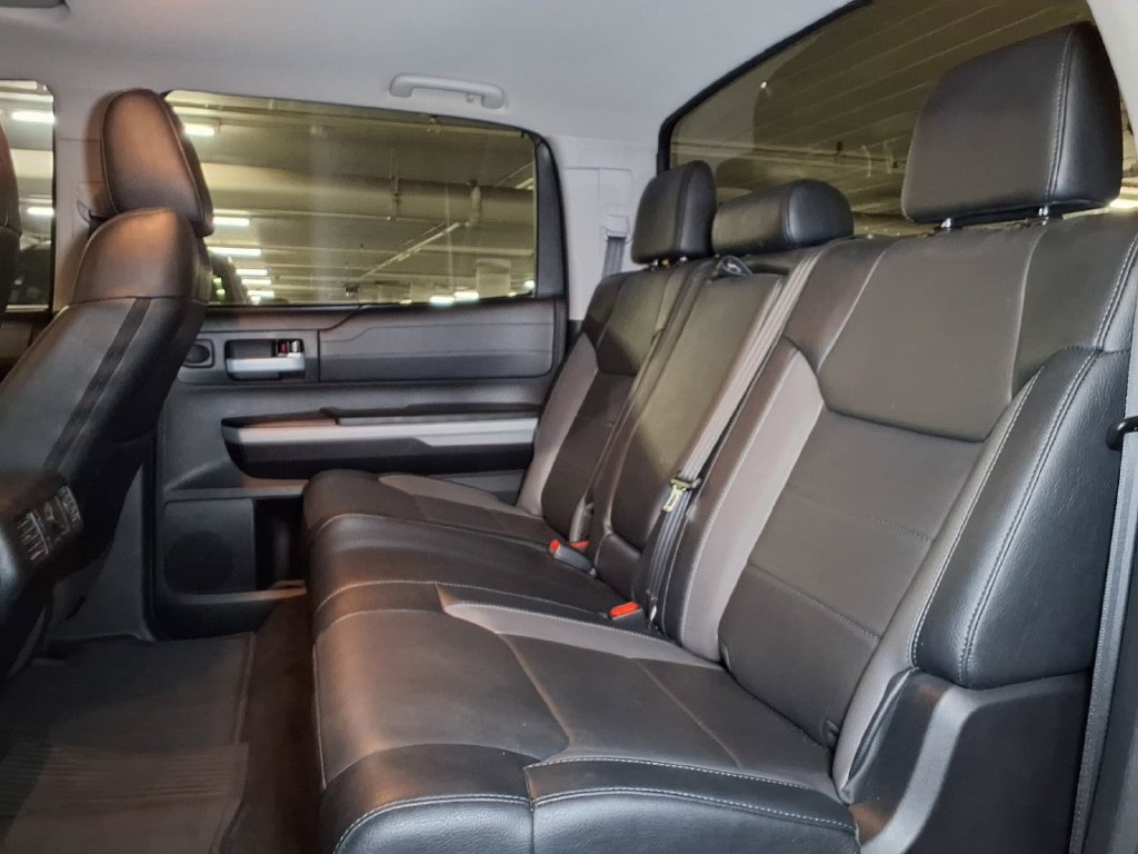 Used 2021 Toyota Tundra Limited w/ Limited Premium Package RWD image 19