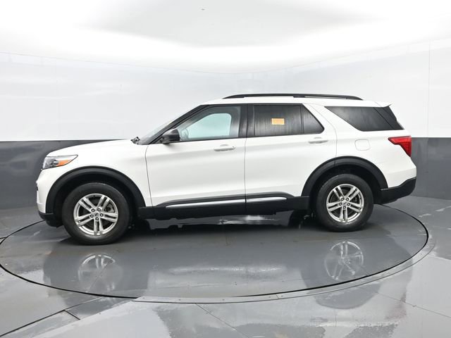 Used 2022 Ford Explorer XLT image 5