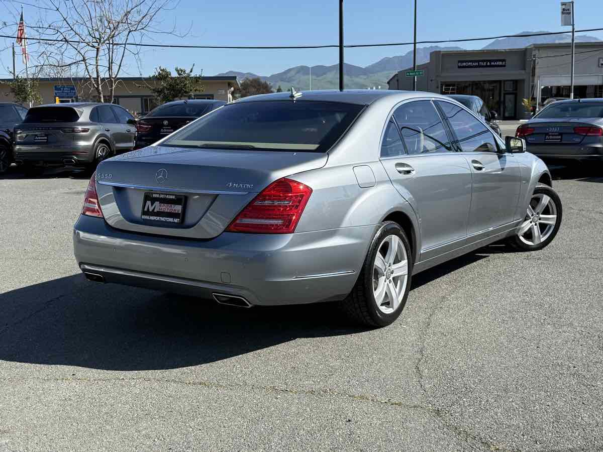 Used 2012 Mercedes-Benz S 550 4MATIC Sedan image 9