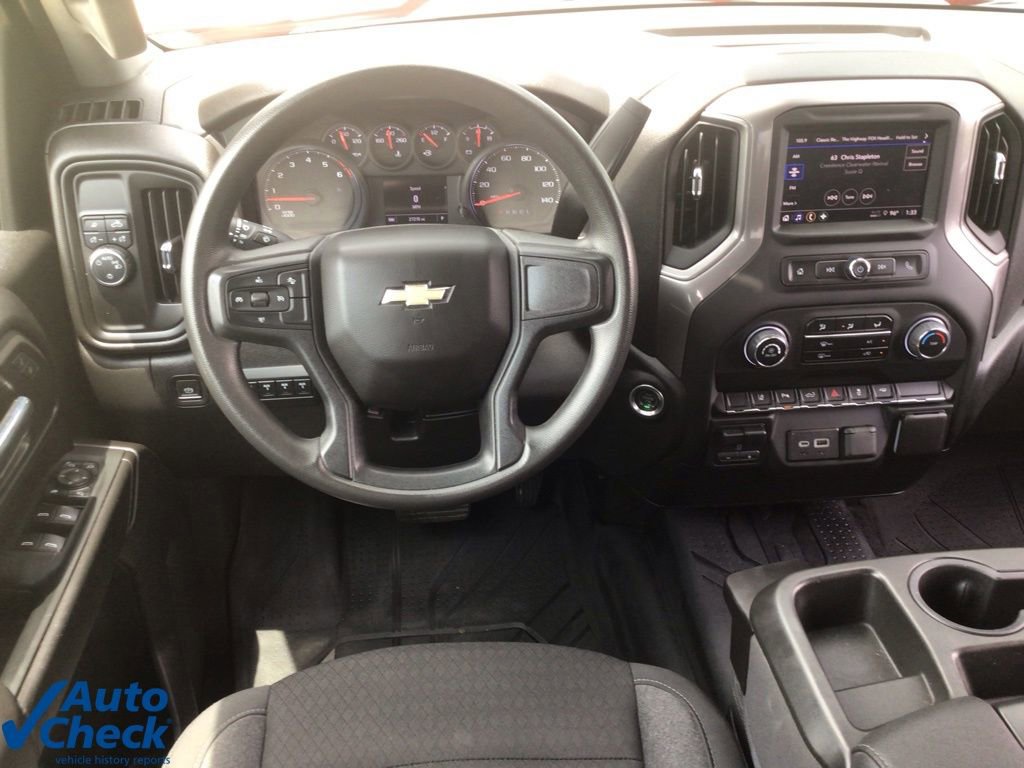 Used 2024 Chevrolet Silverado 2500 Custom w/ Custom Value Package image 20