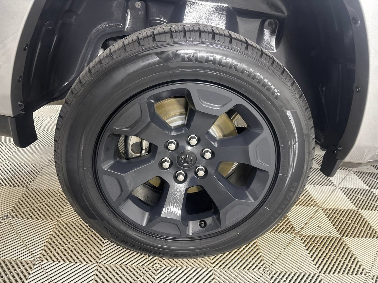 Used 2025 RAM 1500 Big Horn AWD/4WD image 33