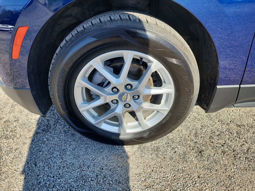 Used 2022 Chevrolet Equinox LT image 11