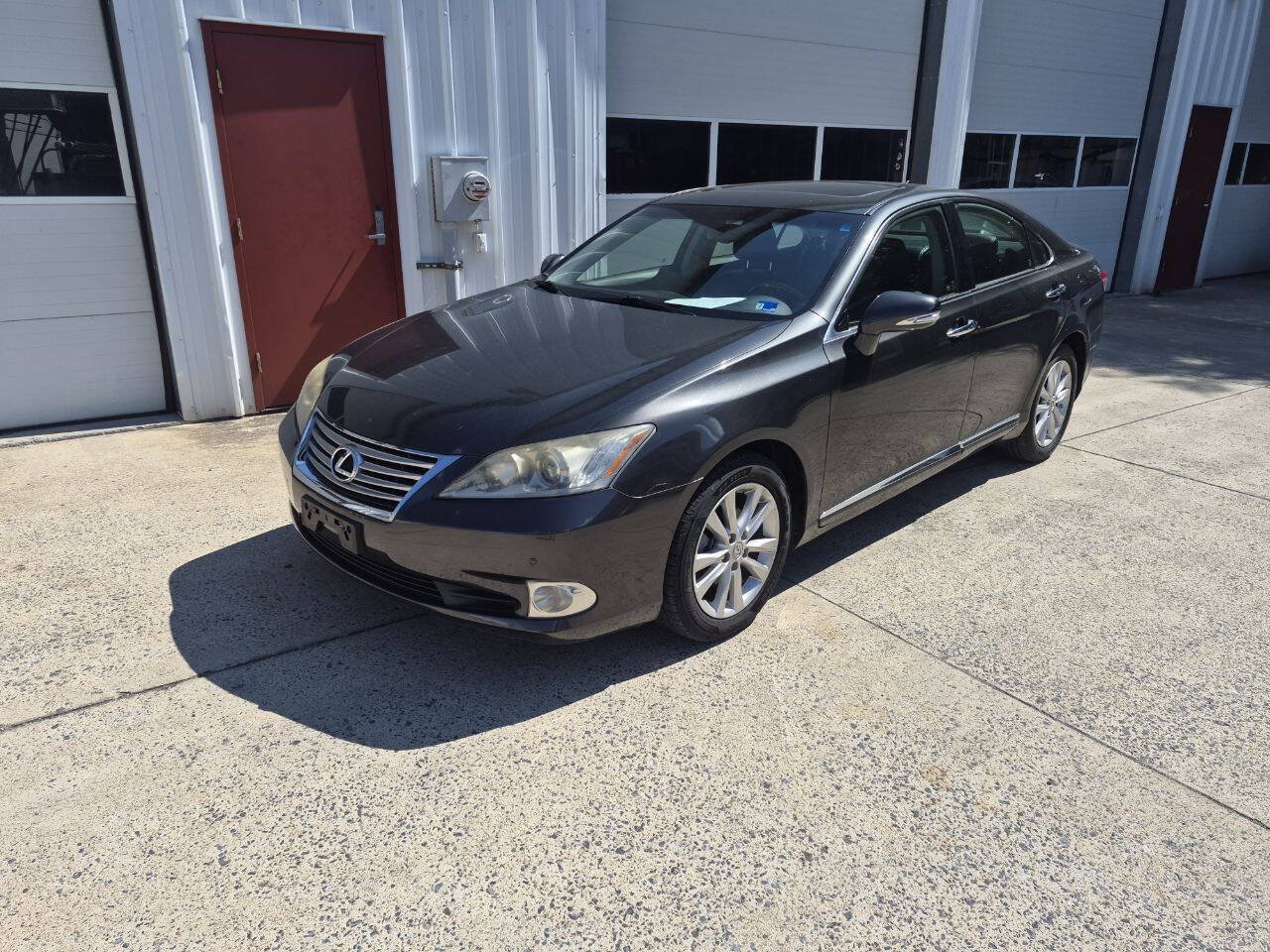 Used 2010 Lexus ES 350 w/ Preferred Accessory Package