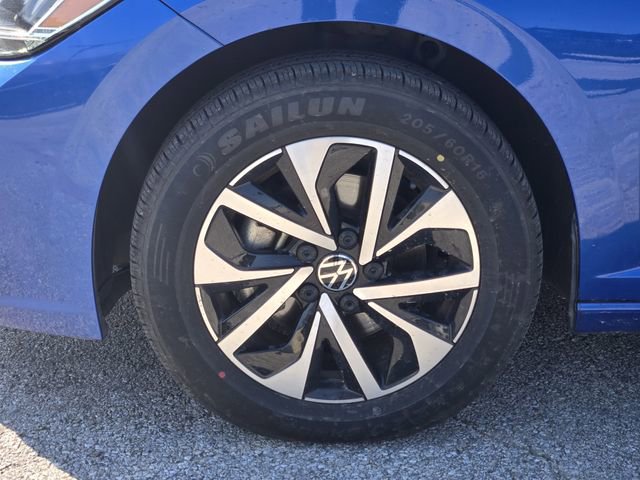 Used 2024 Volkswagen Jetta S image 11