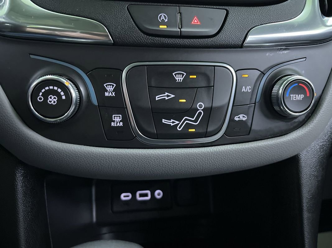 Used 2024 Chevrolet Equinox LS image 23