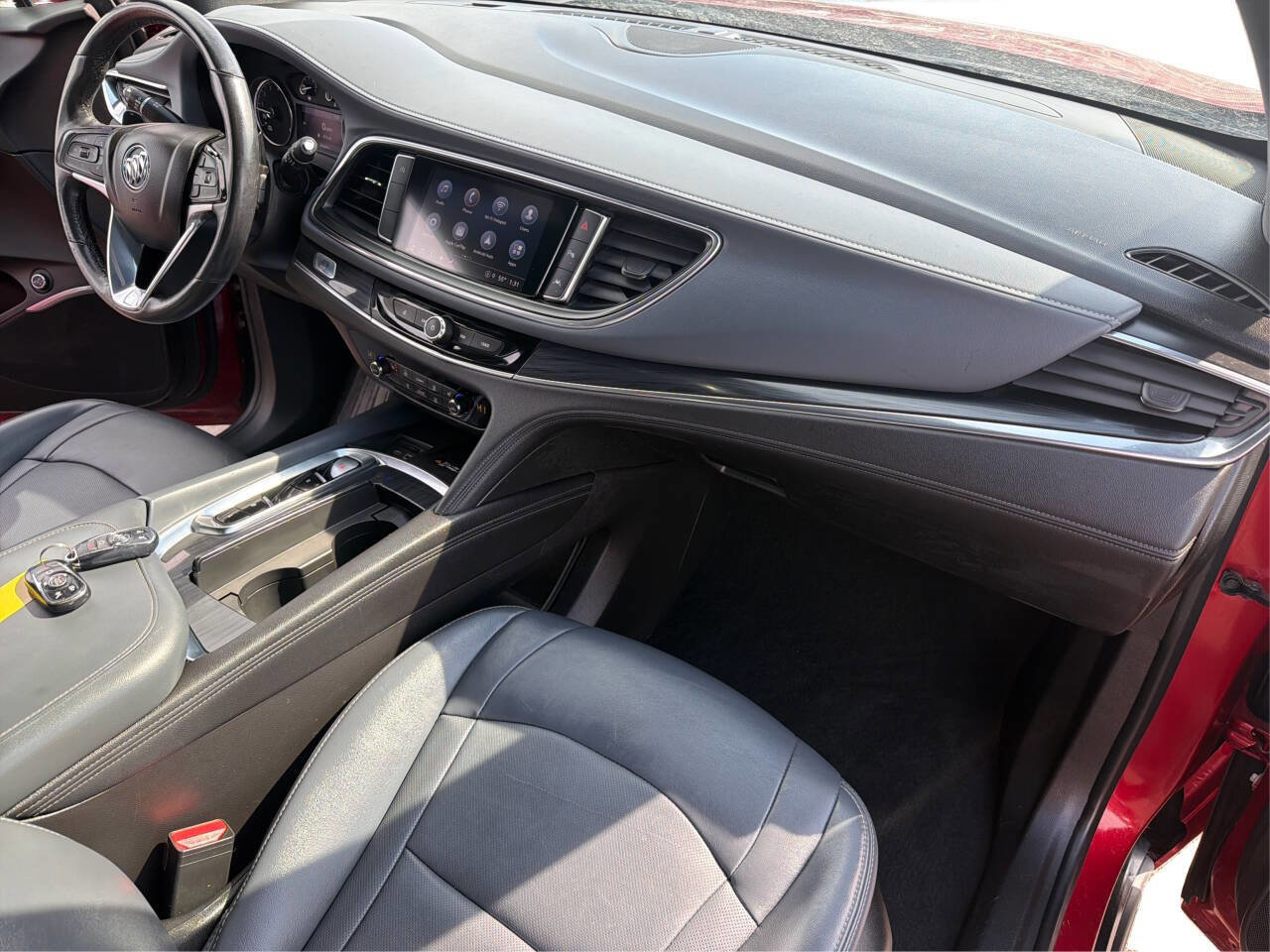 Used 2022 Buick Enclave Essence w/ Sport Touring Edition FWD image 41
