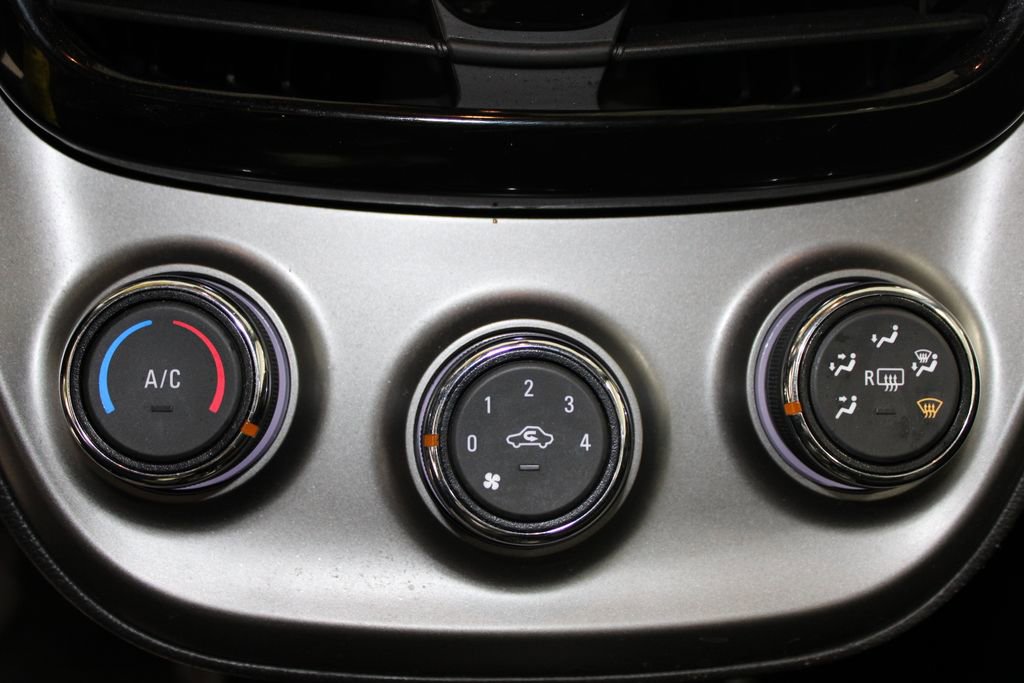 Used 2021 Chevrolet Spark LS image 40