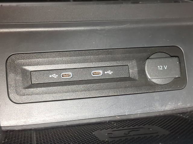 Certified 2022 Volkswagen Atlas SE w/ Panoramic Sunroof Package image 25