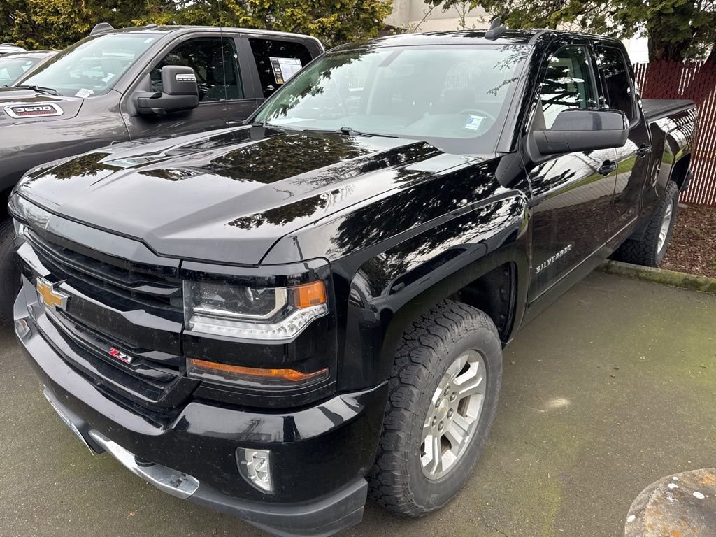 Used 2017 Chevrolet Silverado 1500 LT w/ All Star Edition image 2