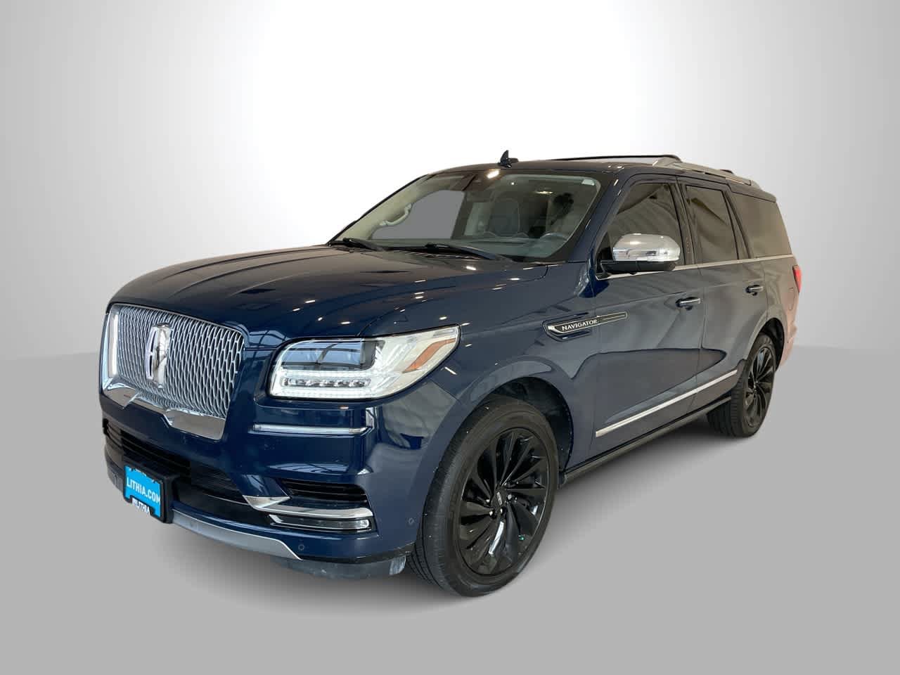 Used 2020 Lincoln Navigator Black Label w/ Cargo Convenience Package AWD/4WD image 1