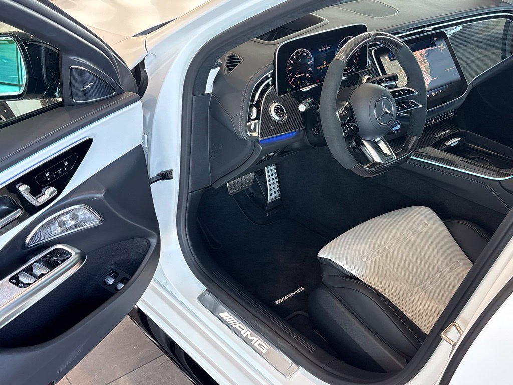 New 2027 Mercedes-Benz E 53 AMG e 4MATIC Sedan image 11