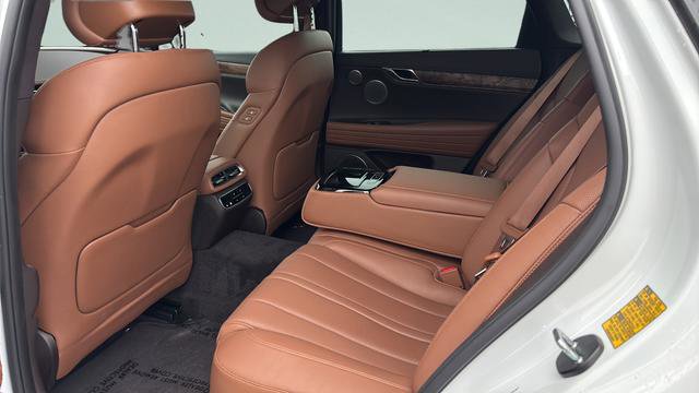 Used 2022 Genesis G80 2.5T w/ Prestige Package image 8