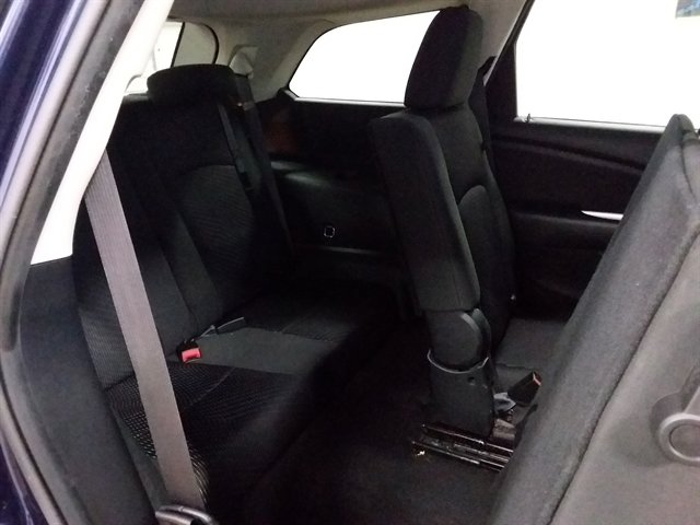 Used 2017 Dodge Journey SE w/ Flexible Seating Group image 17