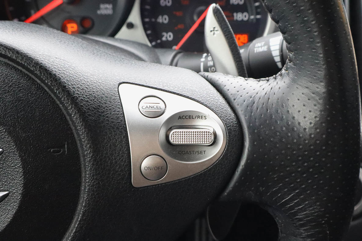 Used 2012 Nissan 370Z Touring w/ Sport Pkg image 23