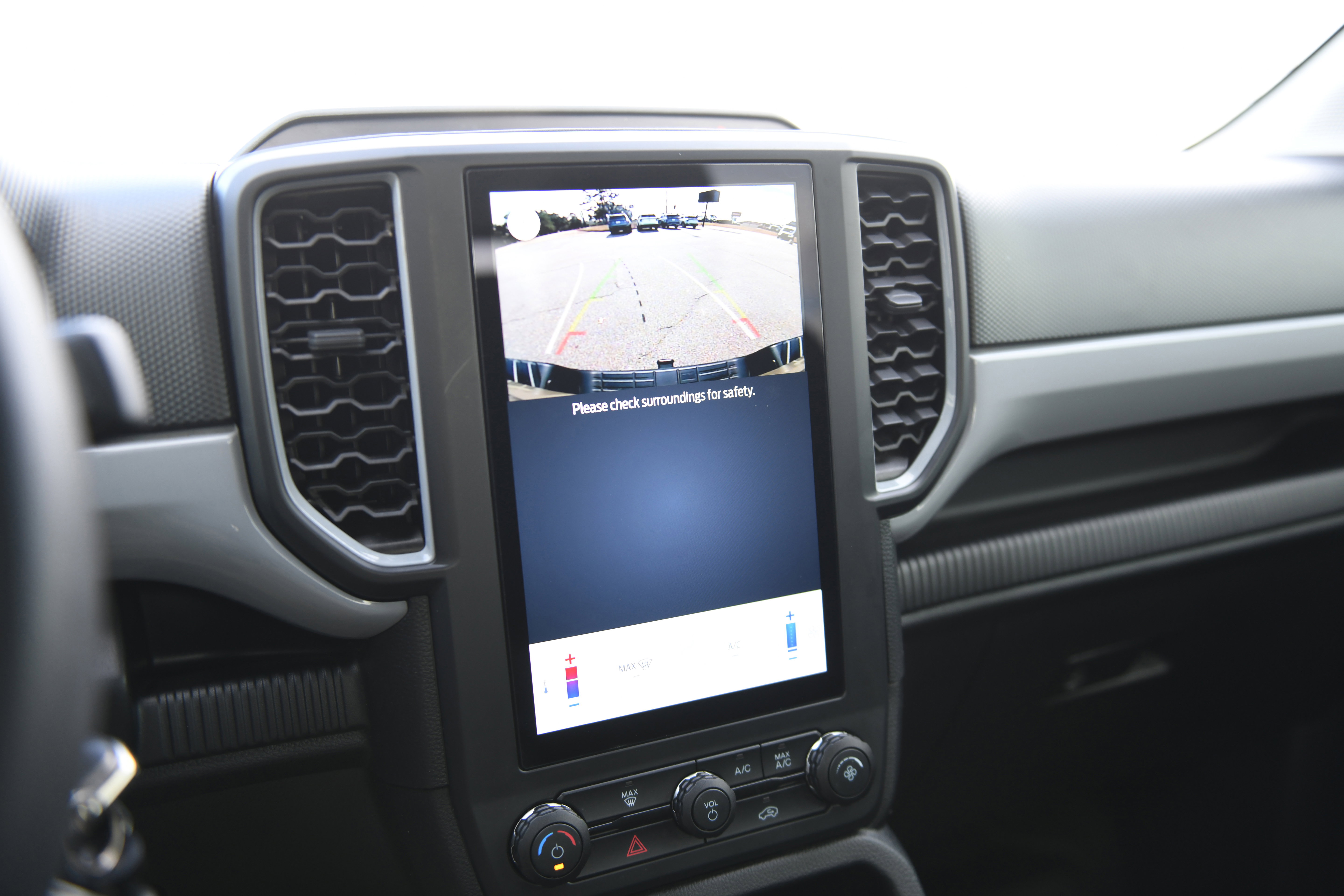 Used 2025 Ford Ranger XL w/ Trailer Tow Package image 25