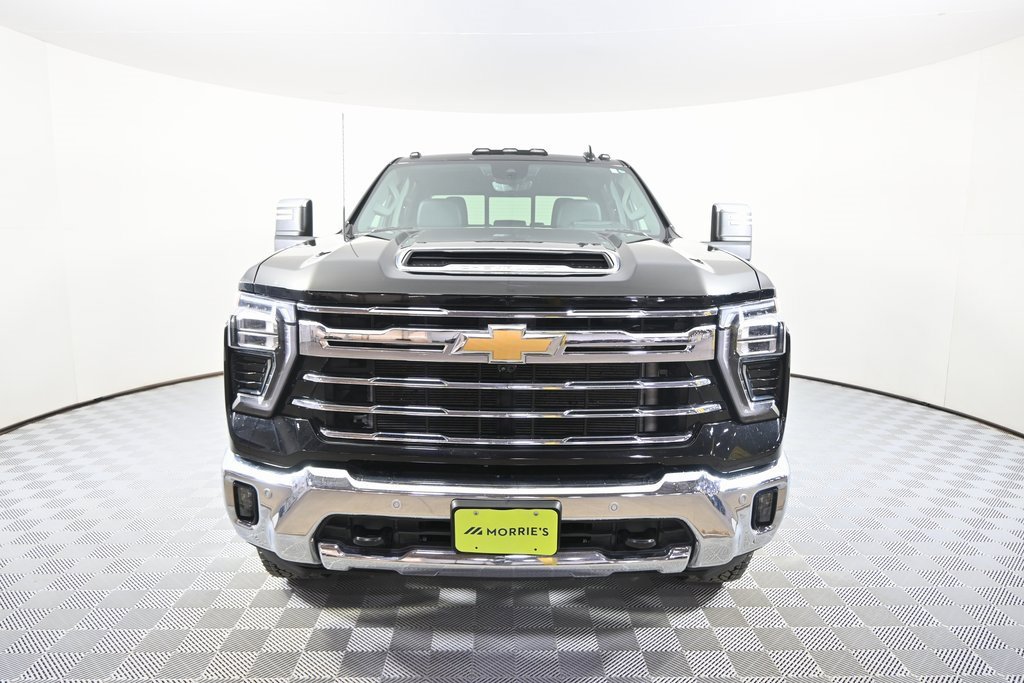 Used 2024 Chevrolet Silverado 3500 LTZ w/ LTZ Plus Package image 11